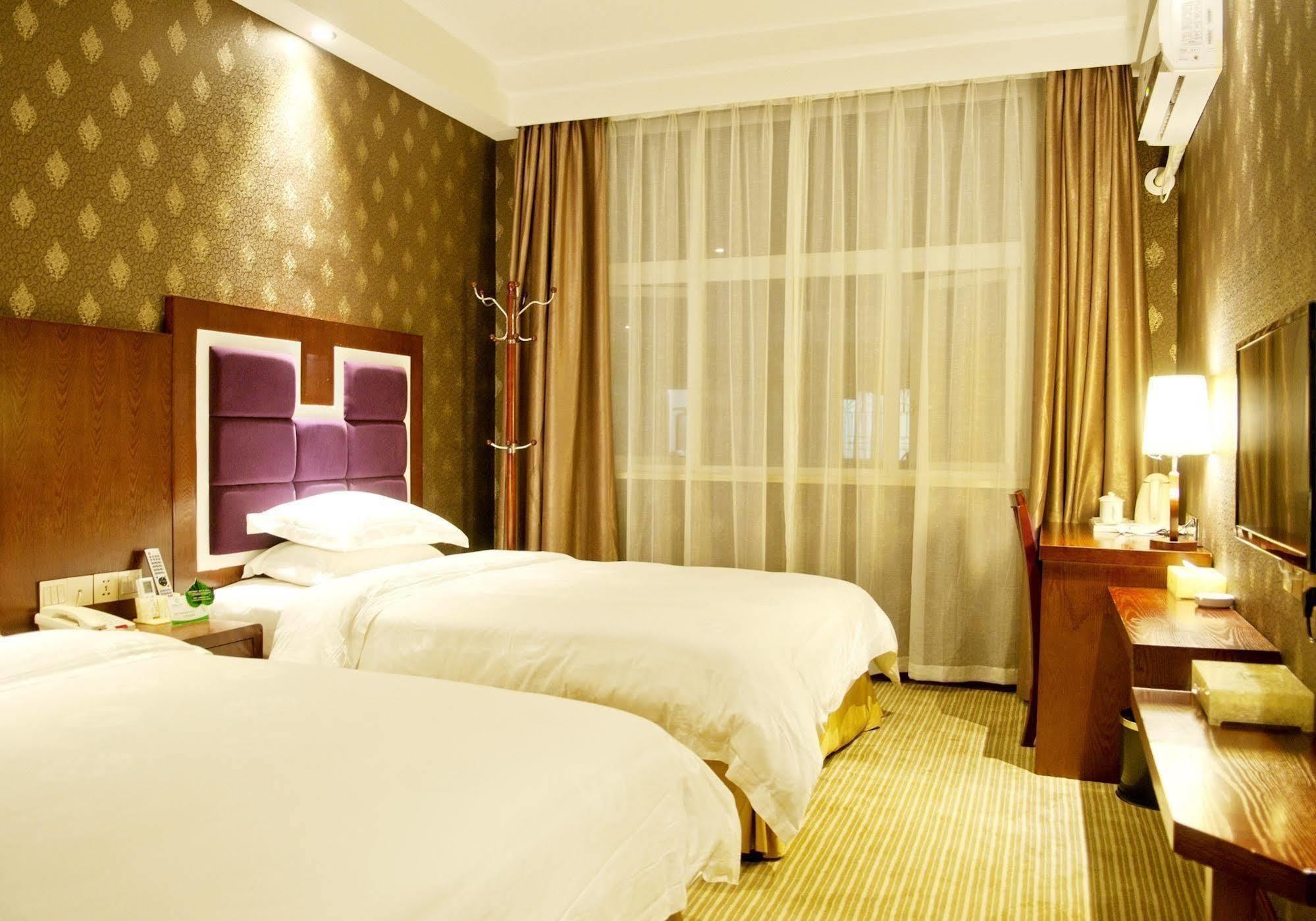 Yuwei Business Hotel Kujlin Kültér fotó